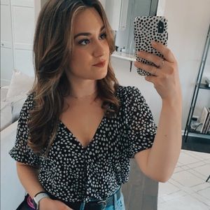 Meet your Posher, Anjelica